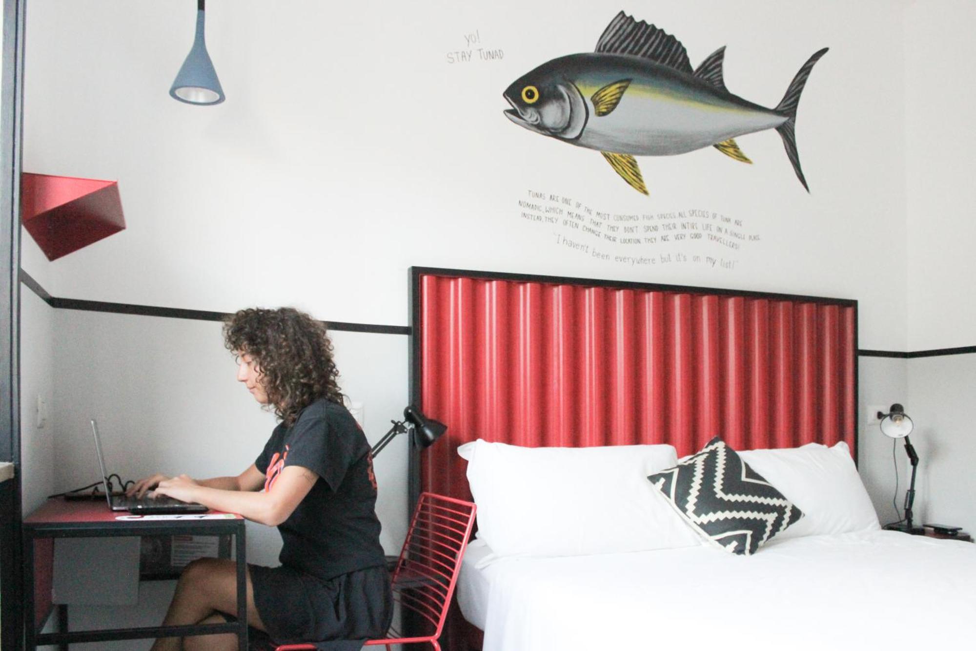 Hostal Yellowsquare *